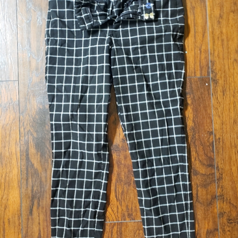 Elle Crop Pants Size 10 black